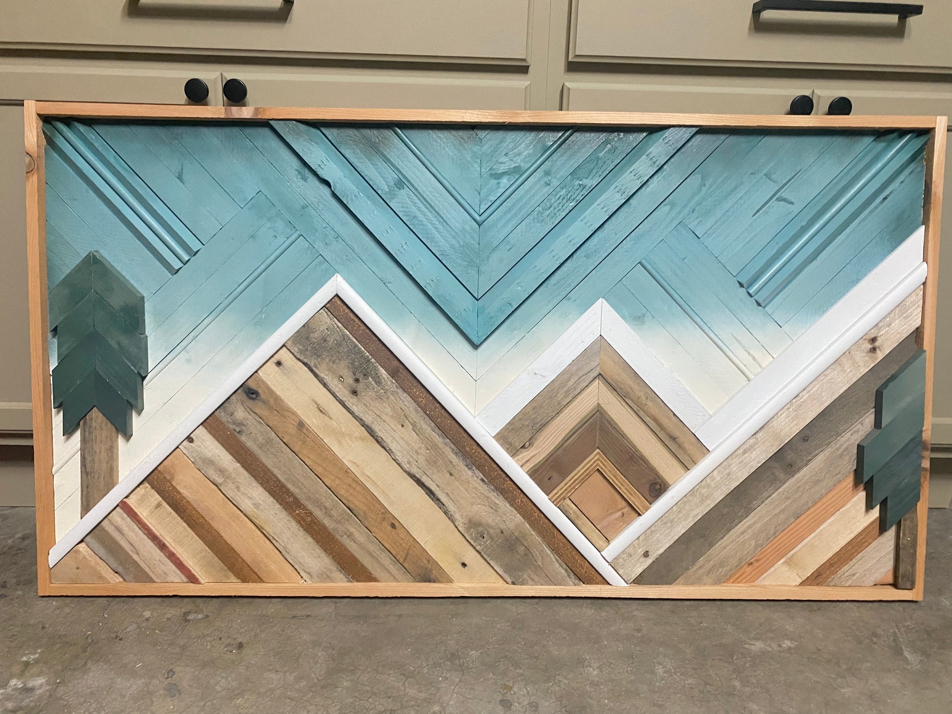 Custom Artwork β Rustic Designs